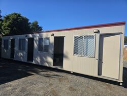 EX-HIRE 12M X 3.4M 4 ROOM