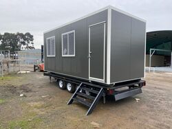 6M X 2.4M TRAILER MOUNTED LUNCH ROOM